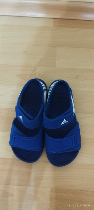 Детски сандали Adidas номер 33
