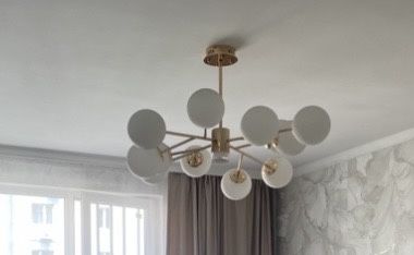 Люстра           .