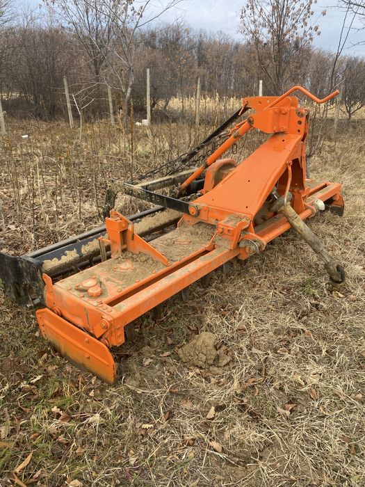 Freza tractor pamant agricola 3m vand schimb