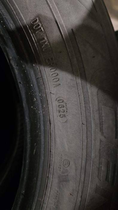 Продам шины 225/65R17
