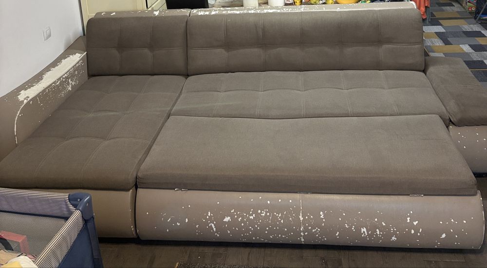 Canapea colțar extensibilă – 600 lei