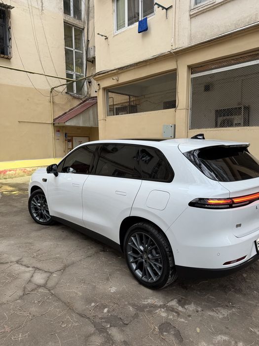 Продается leapmotors c10 hybrid 2024