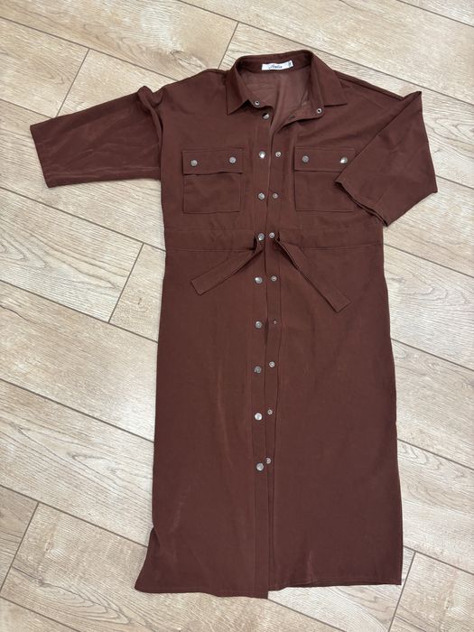 Отдам даром , женские вещи