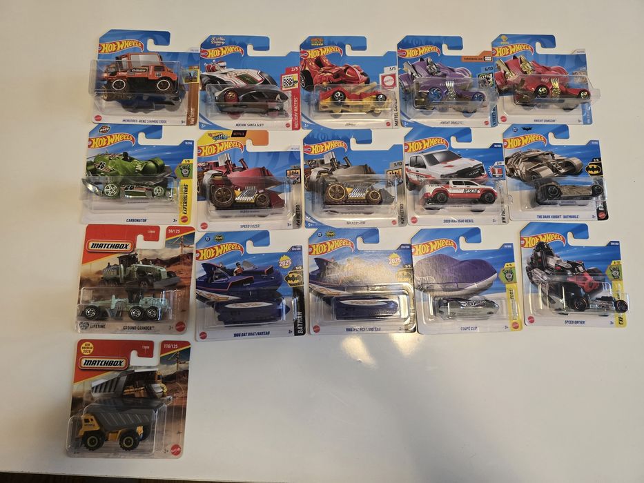 Hot wheels колички