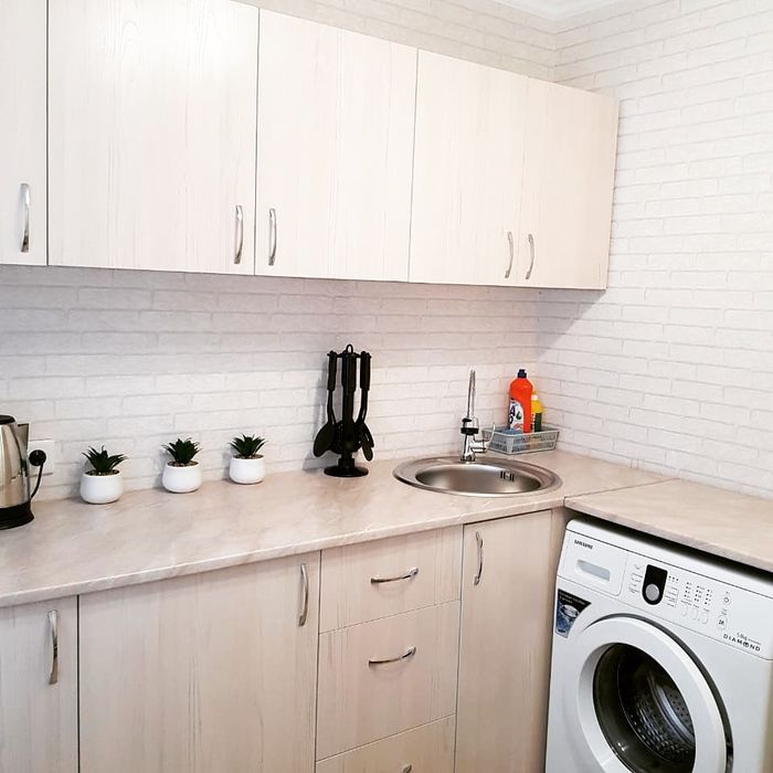 Торайгырова, 32. Район Океана. Smart TV