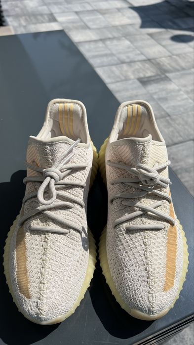 Yeezy  Boost 350 V2  By Adidas - ORIGINAL 43 Номер