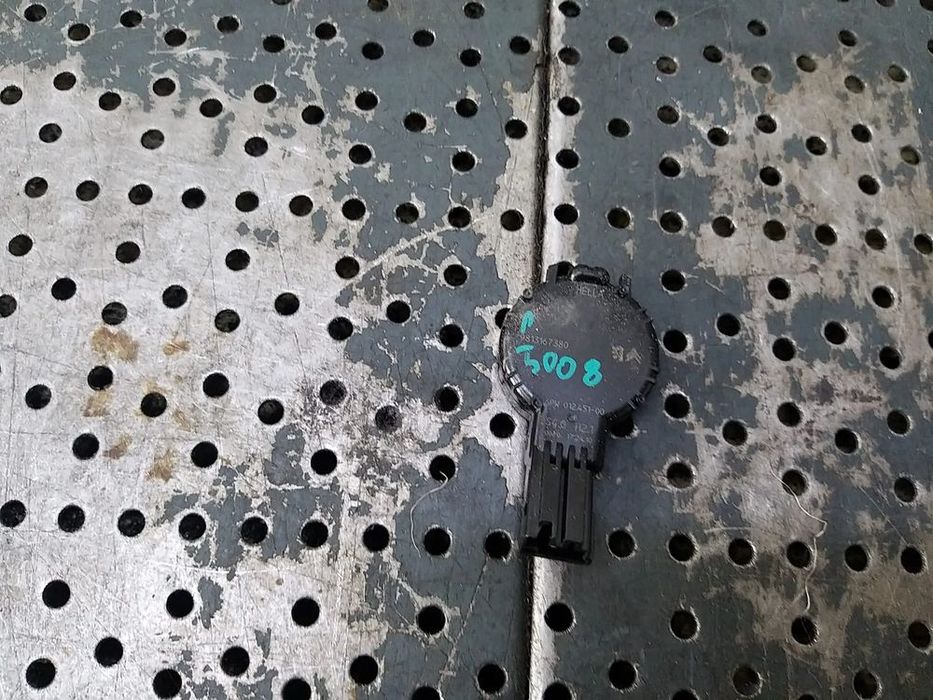 Senzor ploaie parbriz peugeot 5008 2 9813167380