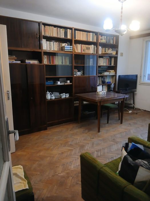 Cărăm moloz și debarasăm mobila veche
