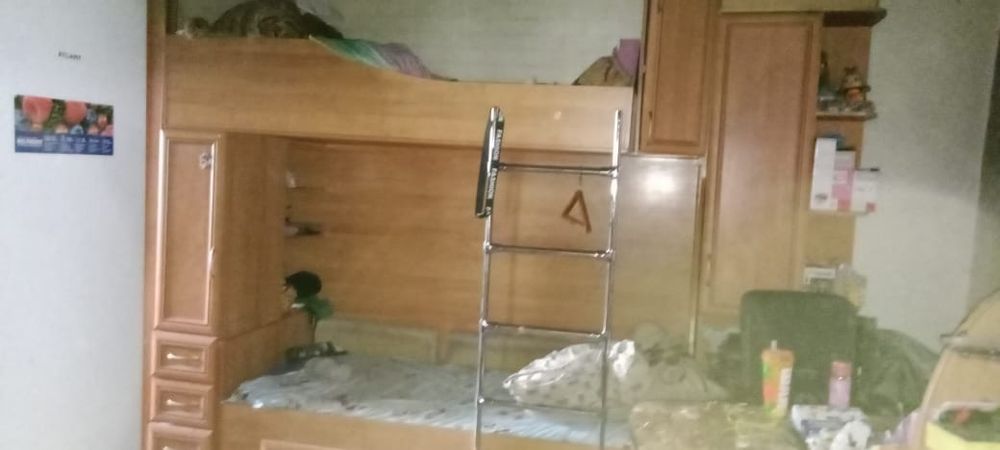 Спальный гарнитур