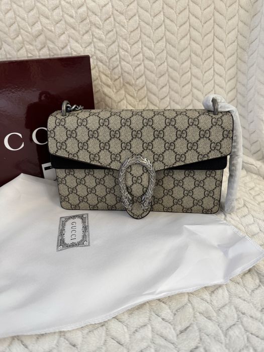 Дамска чанта нова