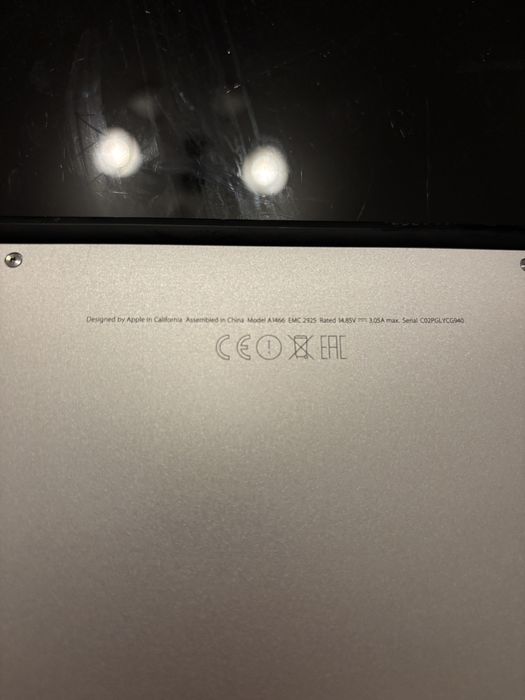 Macbook Air early 2014 + incarcator original