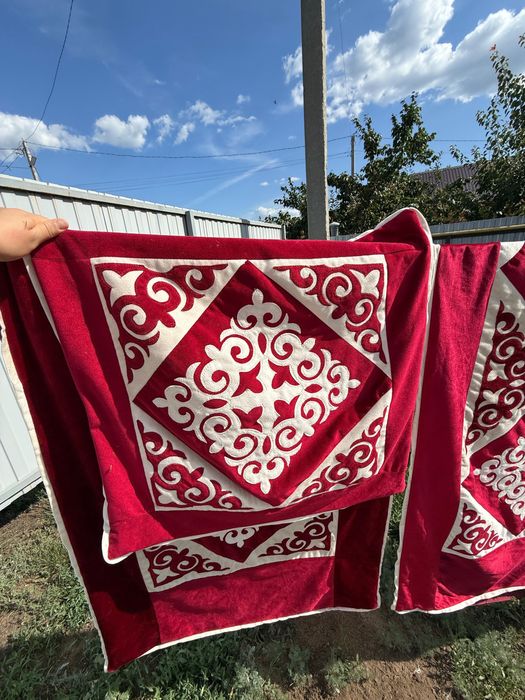 Жаңа көрпе-көпшік тыстарын сатамын