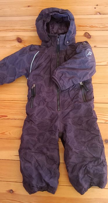 Ски гащеризони и др. качествени дрешки р-р 1-2г./92см.