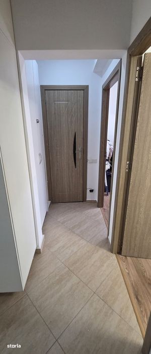 Berceni,2 min.metrou-Aparatorii patriei,an 1986,parcare ADP,boxa!