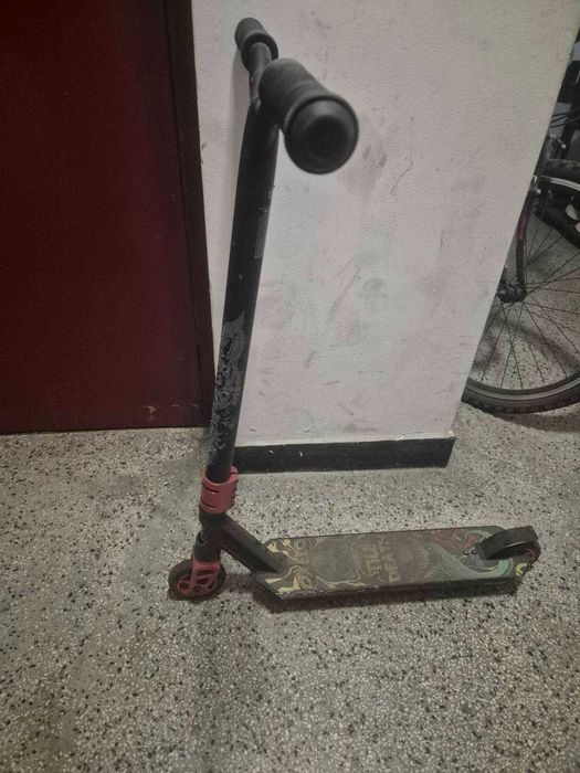 Детска тротинетка за трикове