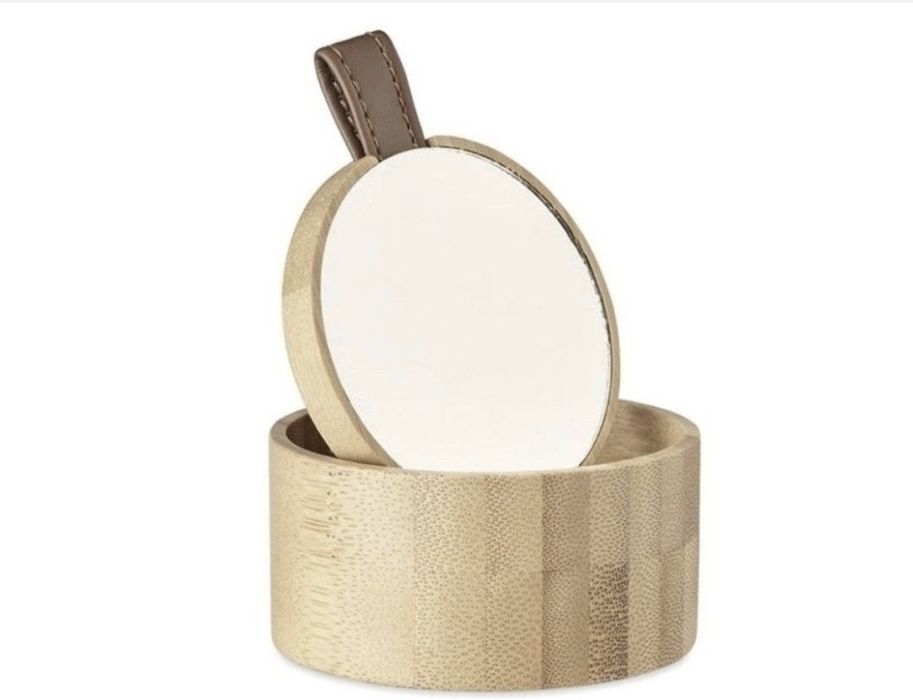 Cutiuta de lemn compartimentata