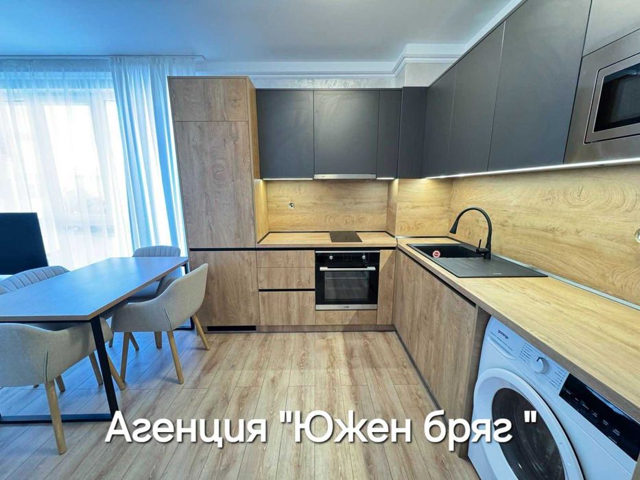 Дава се под наем Двустаен апартамент в Шумен, Пазара - 82 кв.м за 503.37 € - Снимка #1