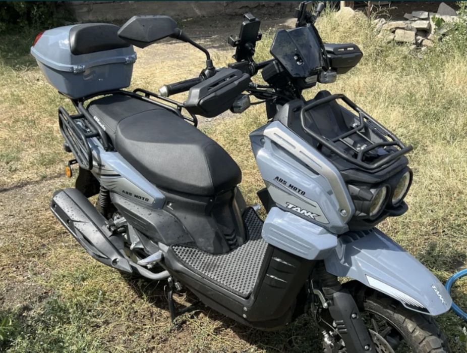 мопед танк  продается