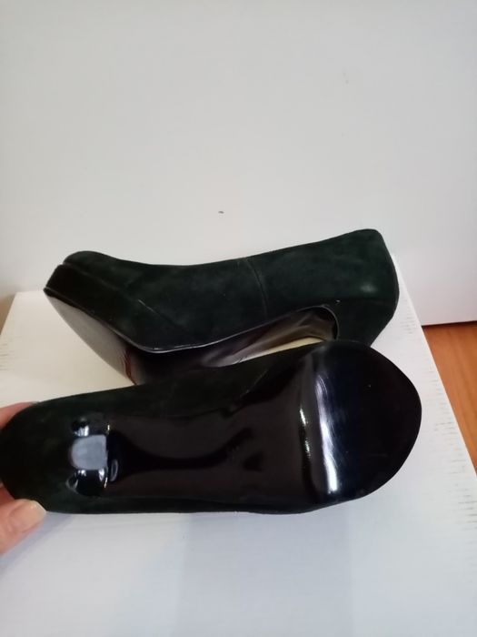 Pantofi piele naturala intoarsa