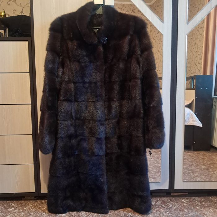 Норковая шуба в хорошем состоянии