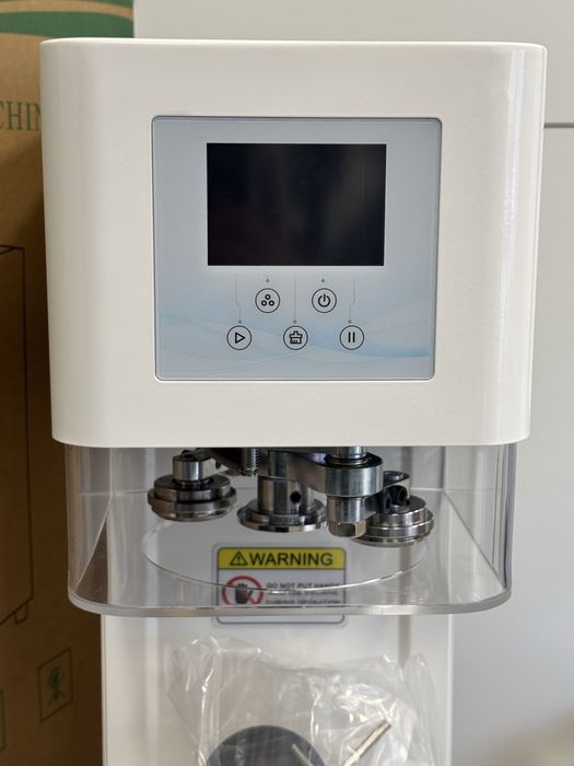 Продавам машина за затваряне на кенчета