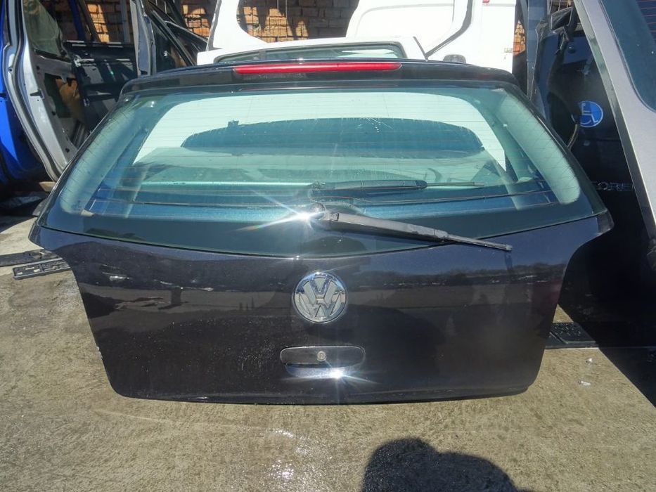 Vand Haion Volkswagen Polo Cross din 2008 volan pe stanga fara rugina fara lovituri