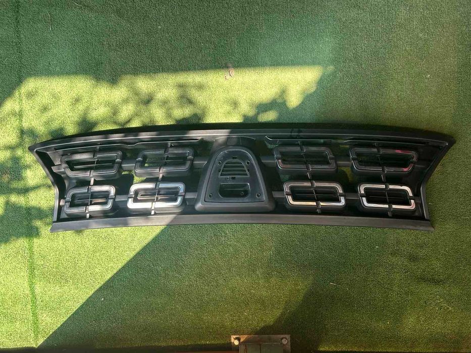 решетка с емблема Dacia Duster модел 2017-2022г.  #519SA.