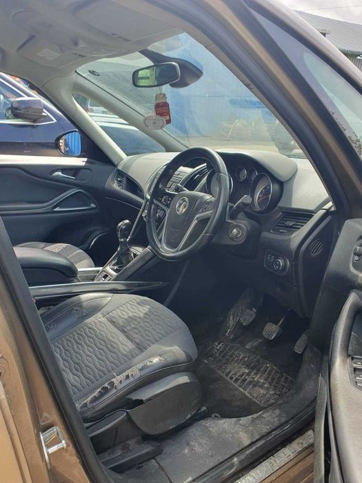 Dezmembrez Opel Zafira C Tourer 2.0 CDTI 2013