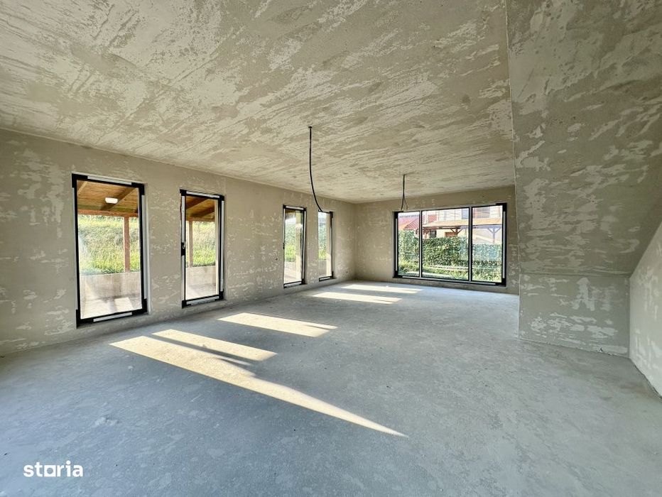 Casa superba in Salicea, 245 m2 utili, 600 m2 teren