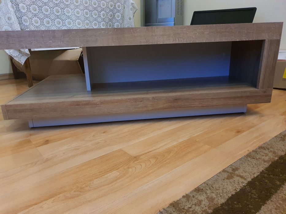 Холна маса - нова