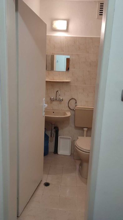 Дава се под наем Двустаен апартамент в Варна, Базар Левски - 40 кв.м за 368.73 € - Снимка #11