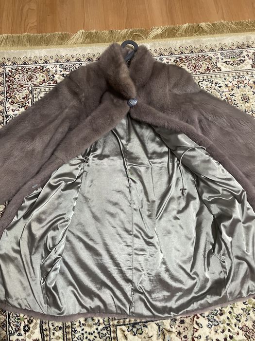 Продам норковую шубу