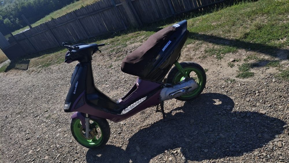Scuter aprilia sr 50