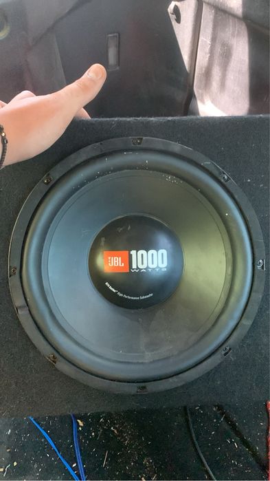 vand subwoofer jbl