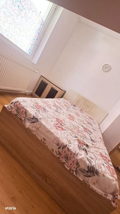 Apartament scara interioara