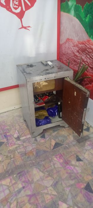 Quyma seyf sotiladi