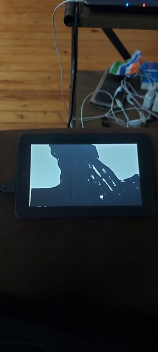 ACER ICONA TAB  , ASUS таблети и зарядно