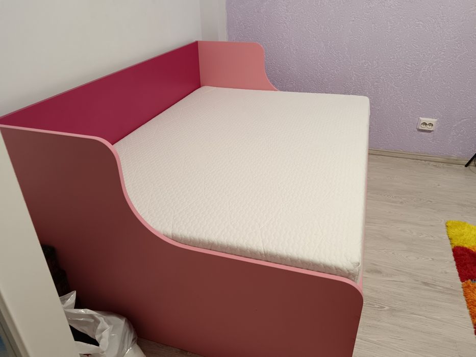 Vând Pat copii /Fete