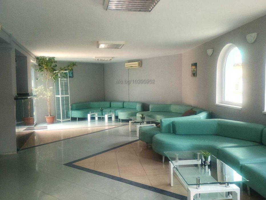 Дава се под наем Едностаен апартамент в Несебър - 35 кв.м за 199 € - Снимка #12