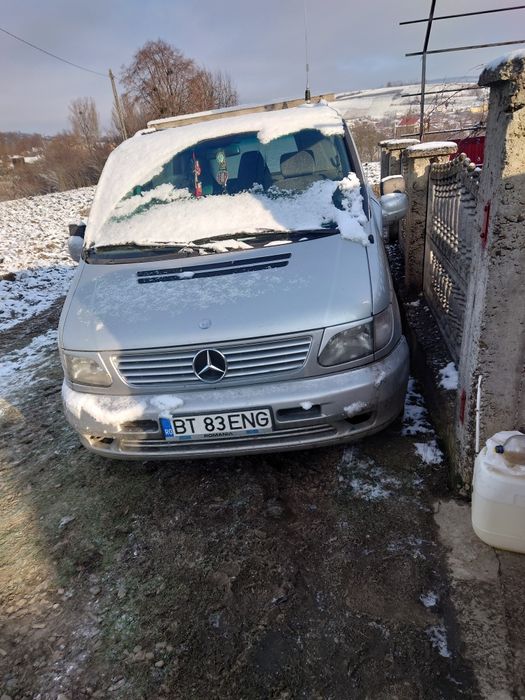 Vând Vito motor 2.2