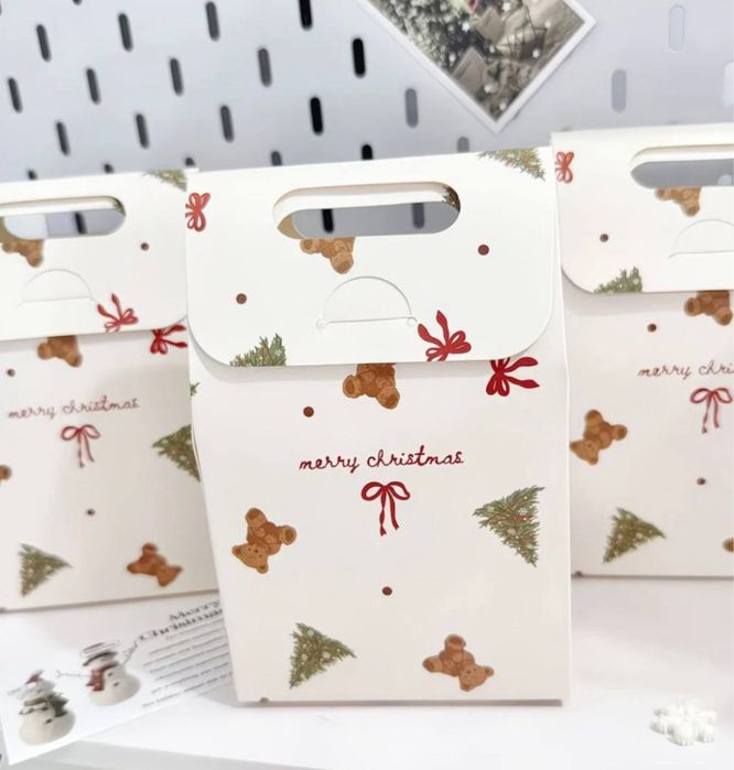 Новогодние коробки