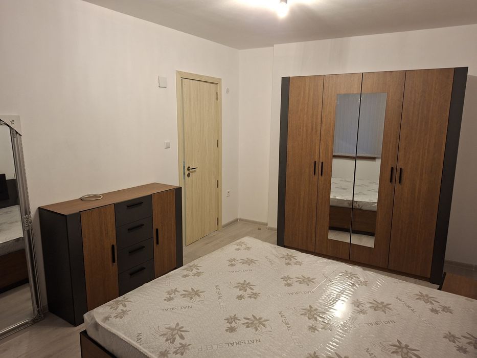 Дава се под наем Тристаен апартамент в Асеновград - 116 кв.м за 440 € - Снимка #7