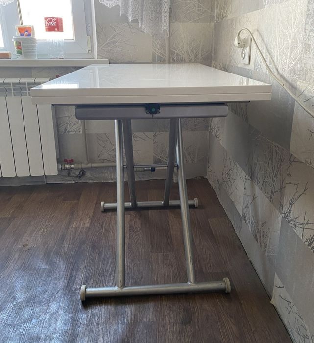 Продам стол раскладывается