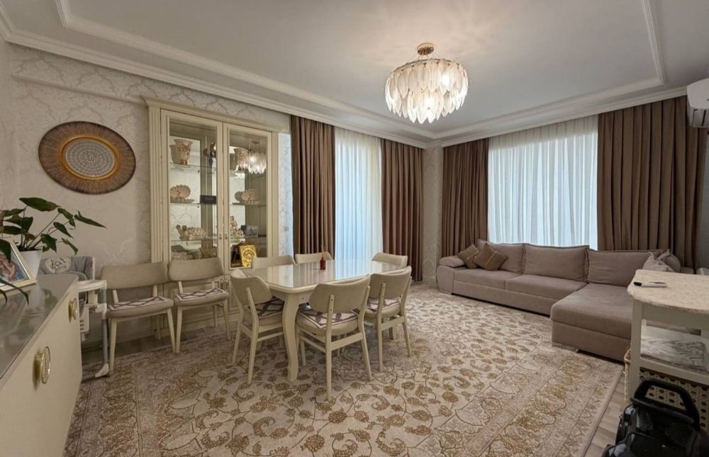 Продажа  квартиры  3/7/14 Якасарайский  район   ЖК Zarafshon sity