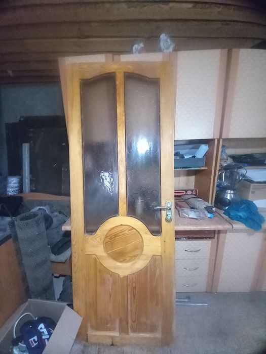 Есік терезе сатылады