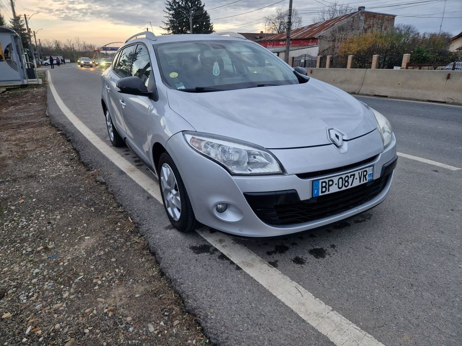 Renault Megane 3 an 2011, 1.5 dci 110 CP 6 trepte