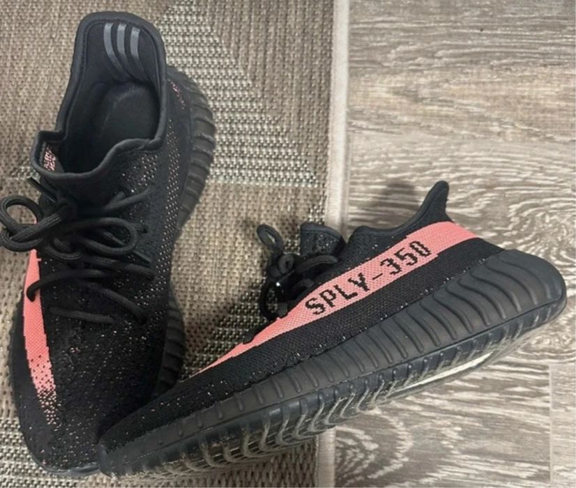 Adidas Yeezy Boost 350 V2