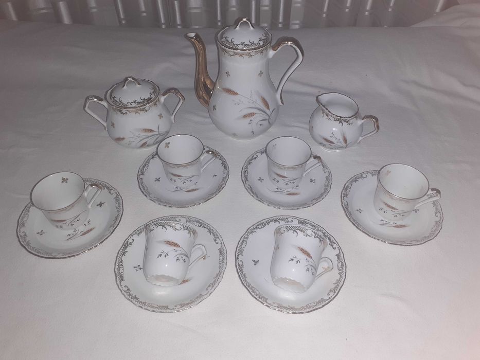 set serviciu de masa portelan Limoges 6 persoane 44 piese