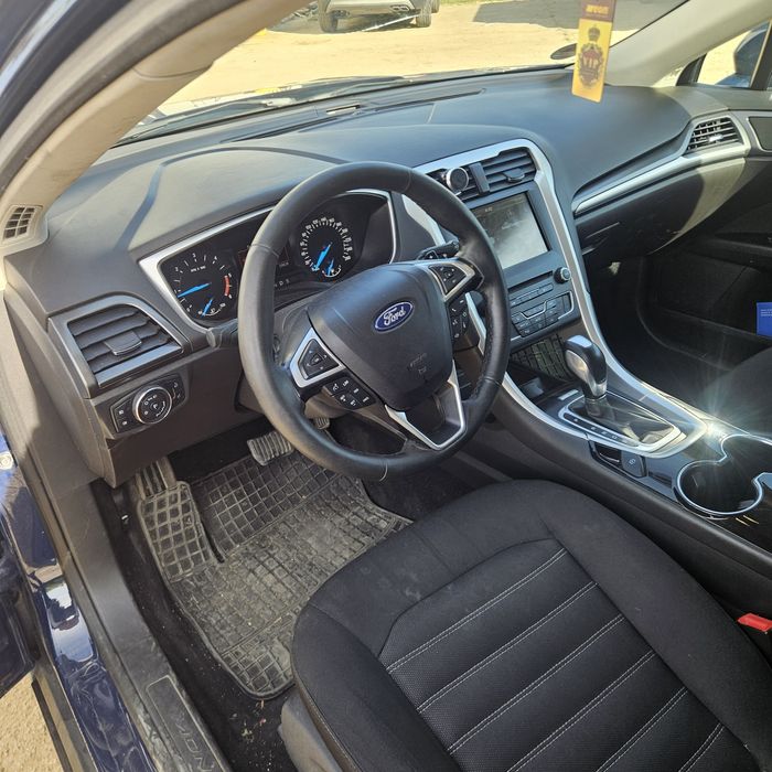 Vând ford mondeo mk5