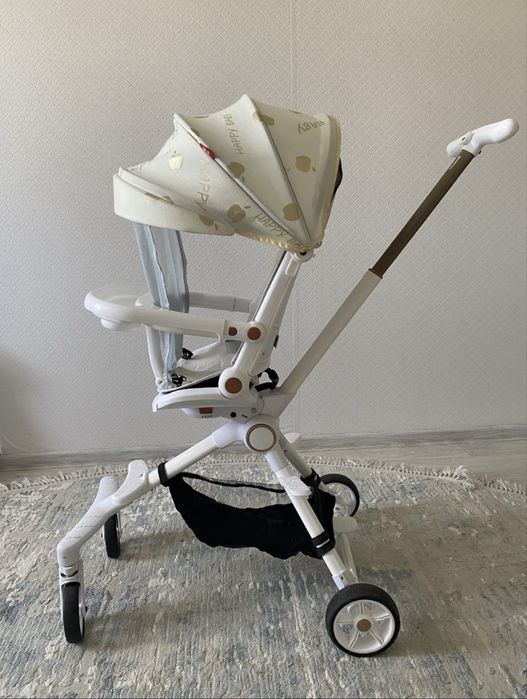Коляска дрон белый цвет